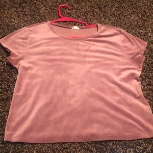 GARAGE- soft pink/purple crop top